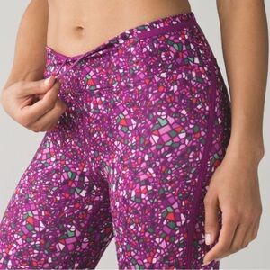 Lululemon Real Quick Crop Leggings Paradise Camo Multi Regal Plum Size 4